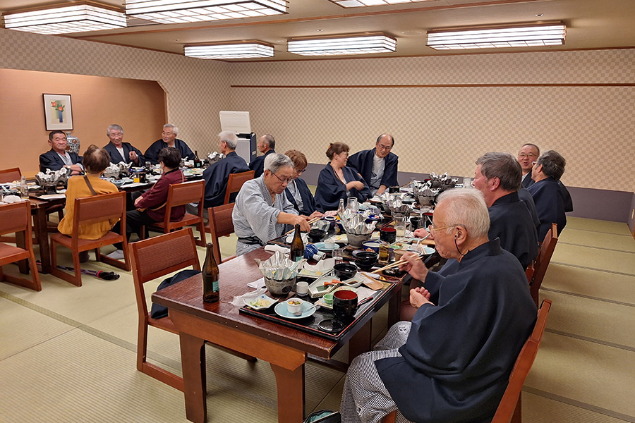 11月　年金友の会温泉旅行